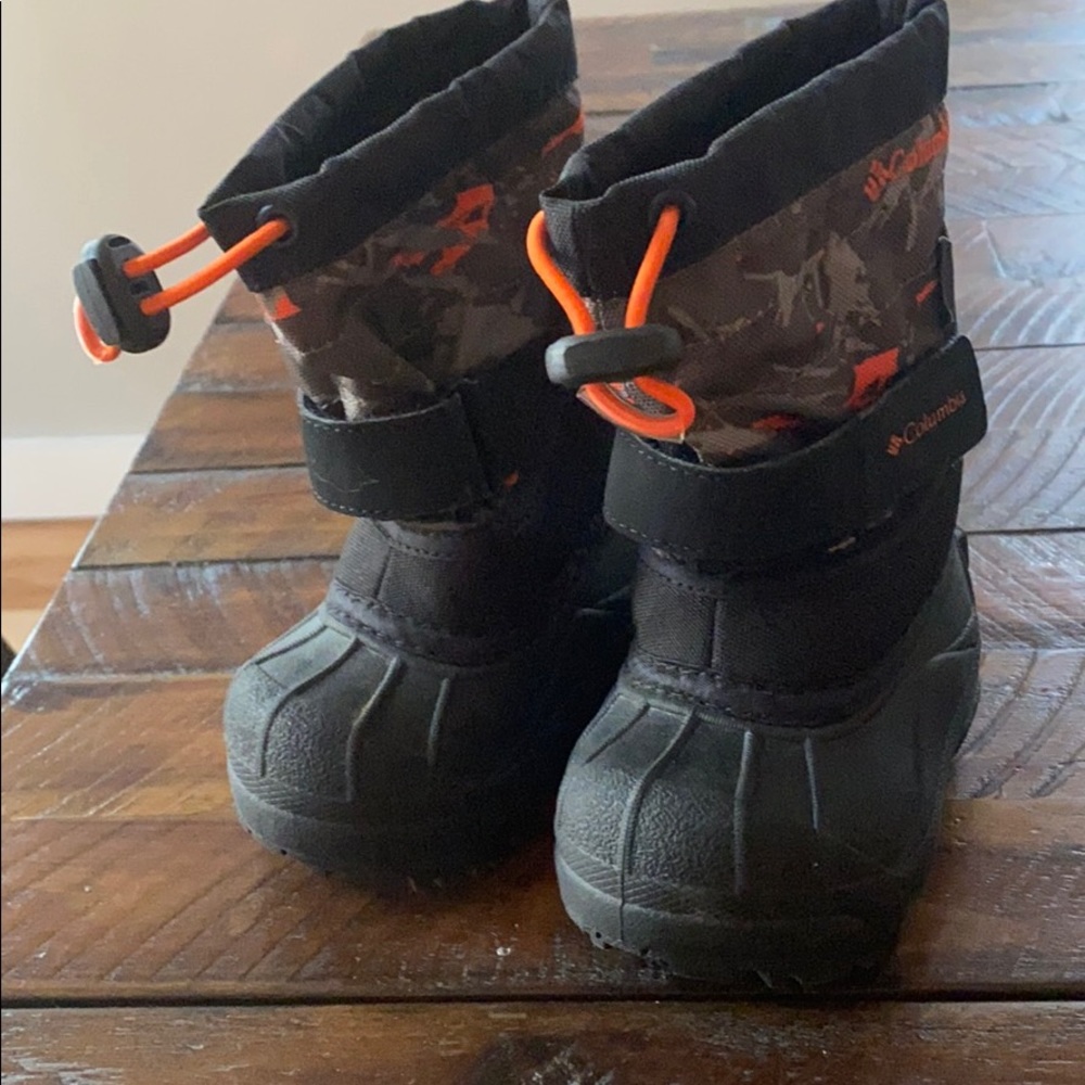 Toddler Size 4 Columbia boots